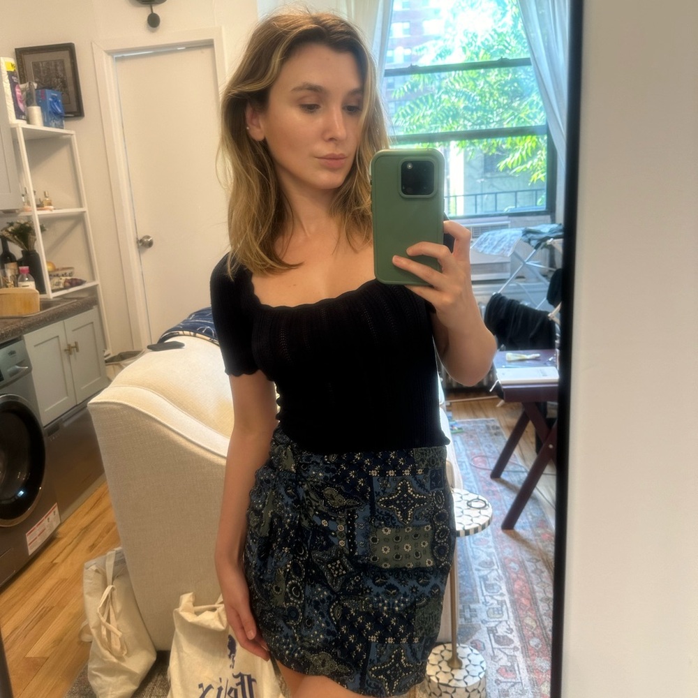 34 Sézane Aida skirt